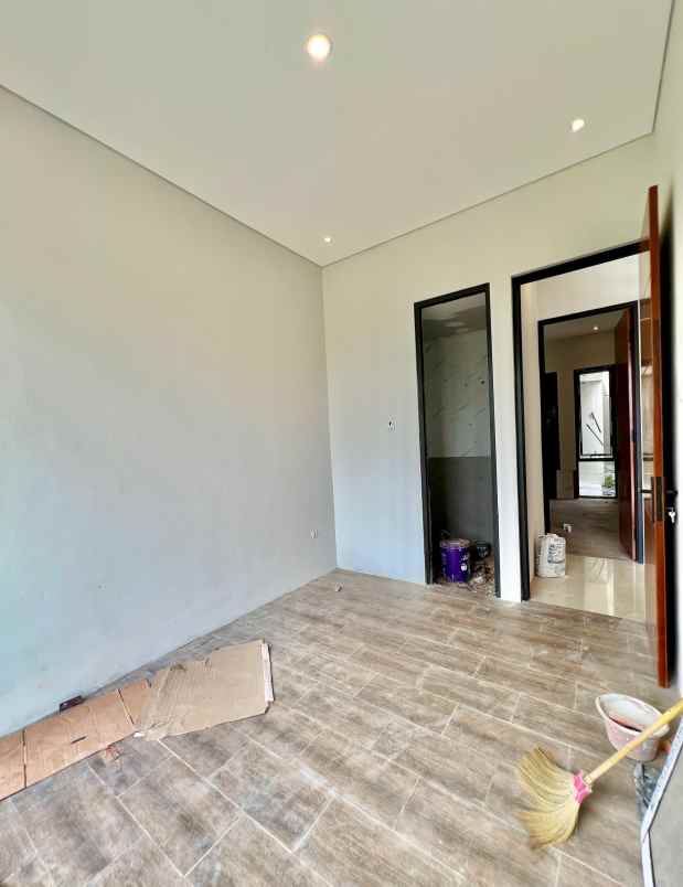 dijual rumah purwomartani kalasan sleman