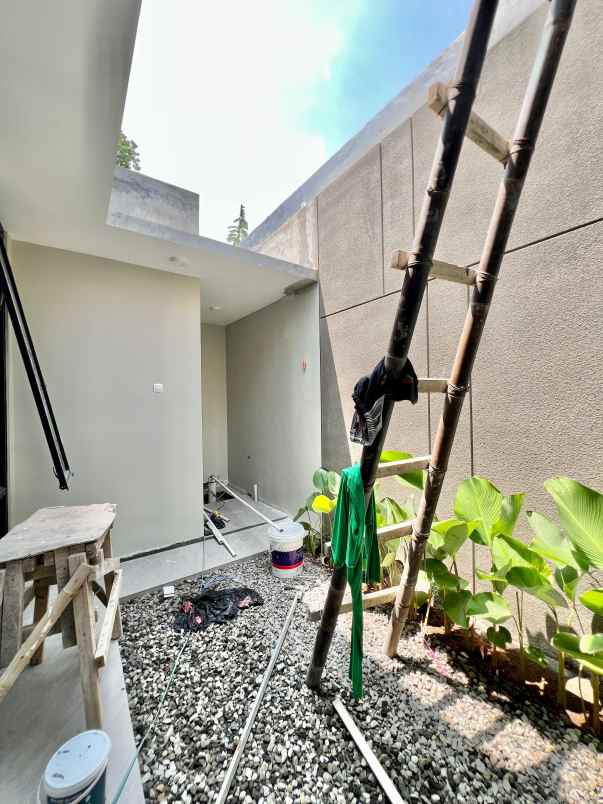 dijual rumah purwomartani kalasan sleman