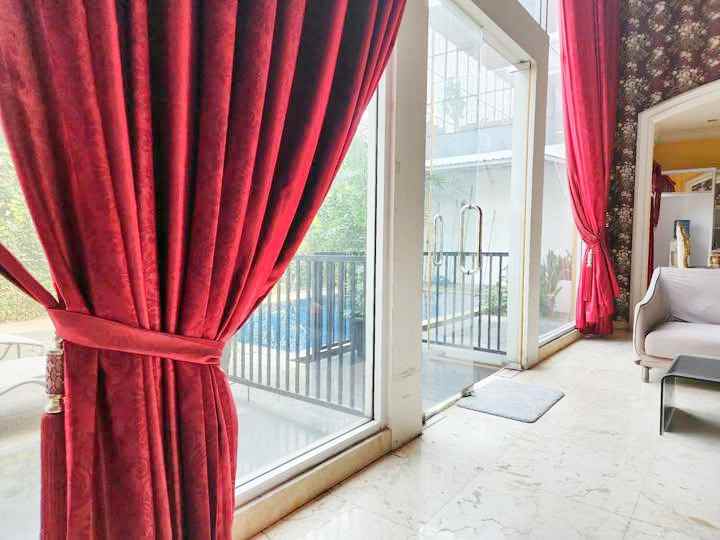 dijual rumah raffless hills cibubur