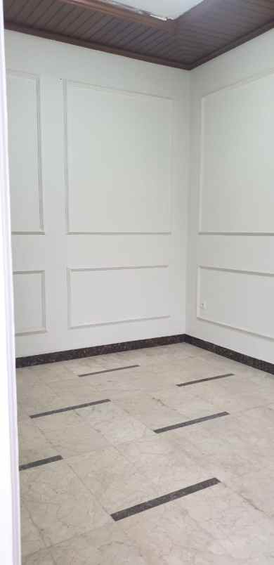 dijual rumah rawa domba