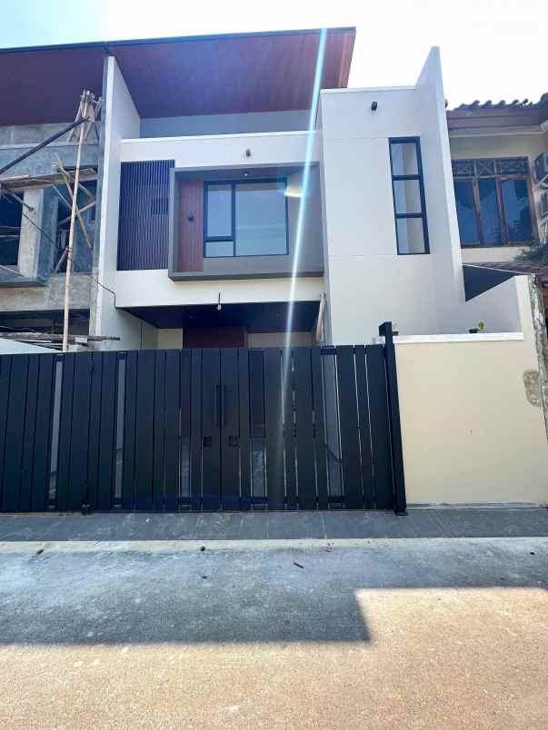 dijual rumah rawamangun