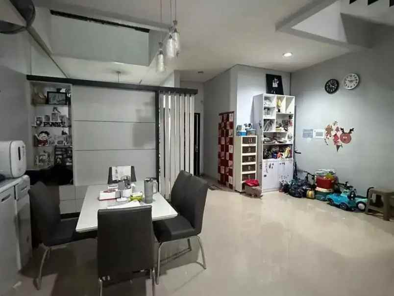 dijual rumah rawamangun