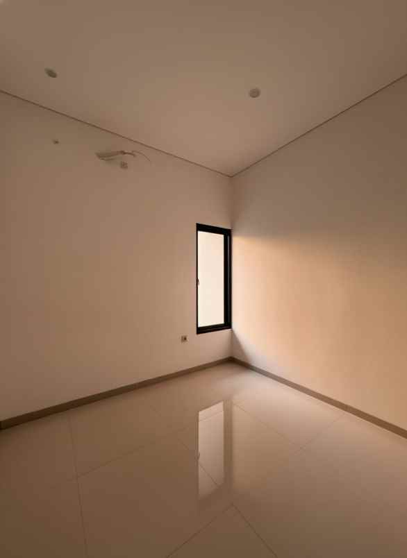 dijual rumah rawamangun jaktim