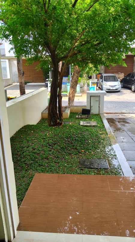 dijual rumah royal residence cluster harewood surabaya