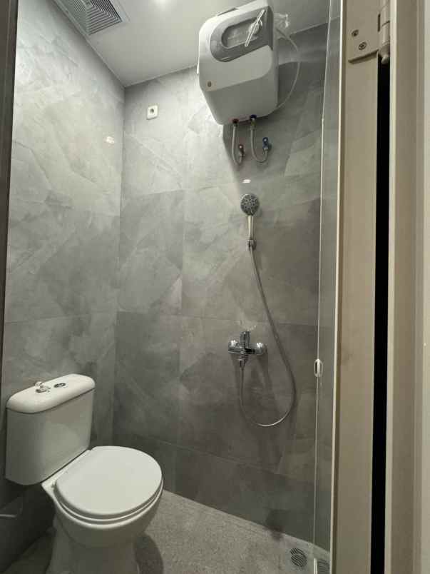 dijual rumah safira regency