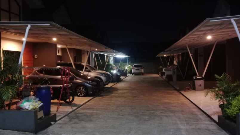 dijual rumah sawangan depok