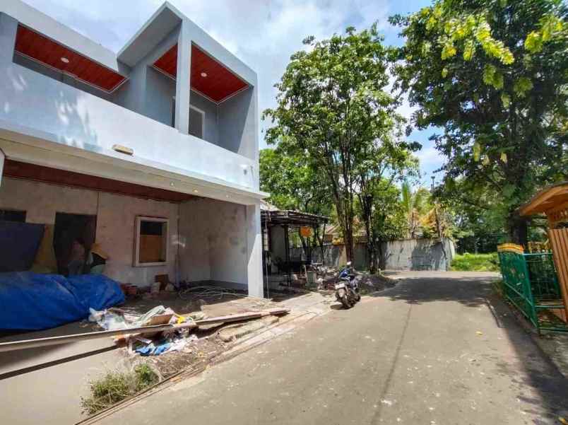 dijual rumah sentul city