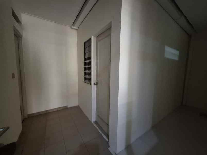 dijual rumah siap huni cluster indira suvarna sutera