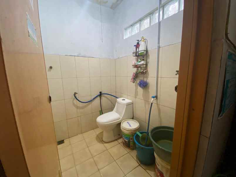 dijual rumah siap huni di komplek dekat cipageran