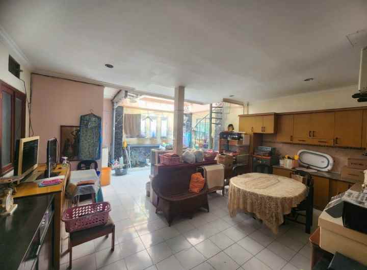 dijual rumah sidosermo