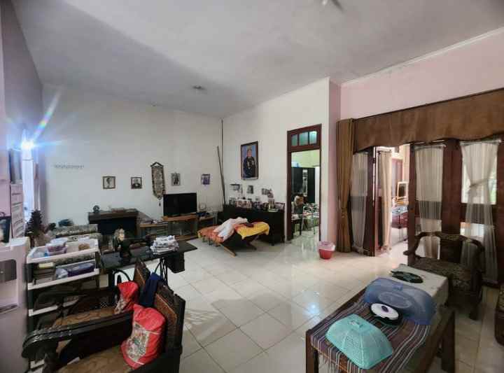dijual rumah sidosermo