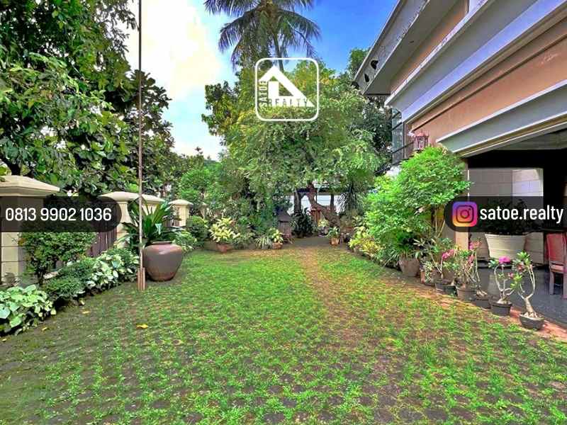 dijual rumah simprug golf kebayoran