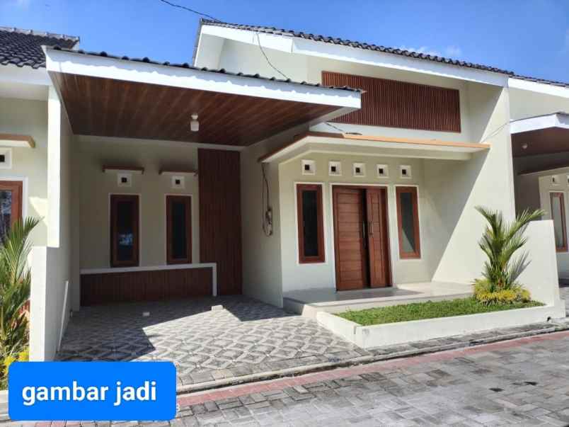 dijual rumah sindumartani