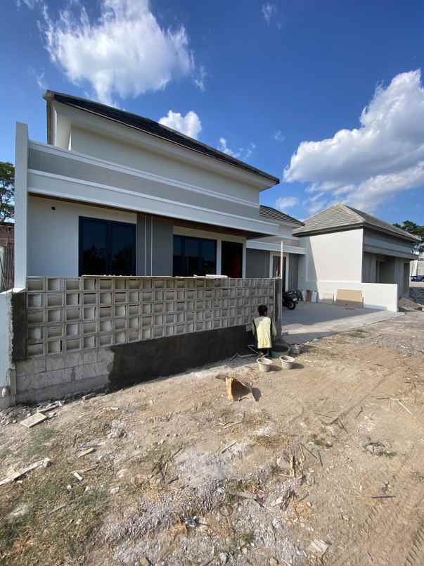 dijual rumah sleman