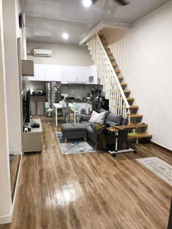 dijual rumah spring garden residence jl