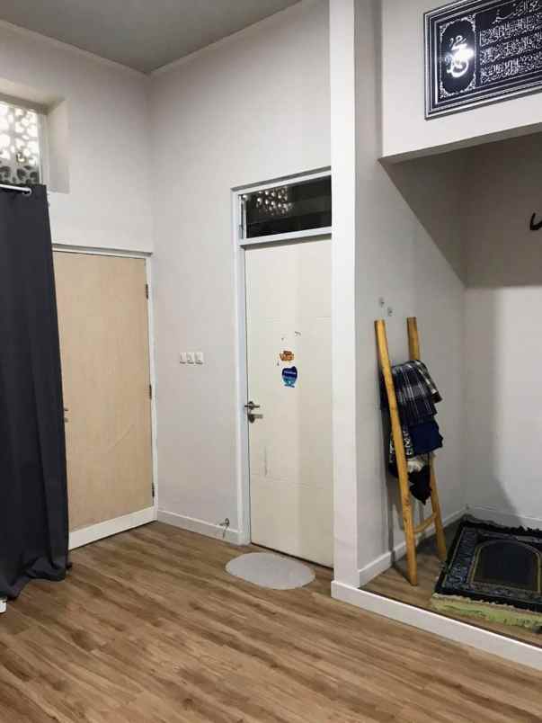 dijual rumah spring garden residence jl