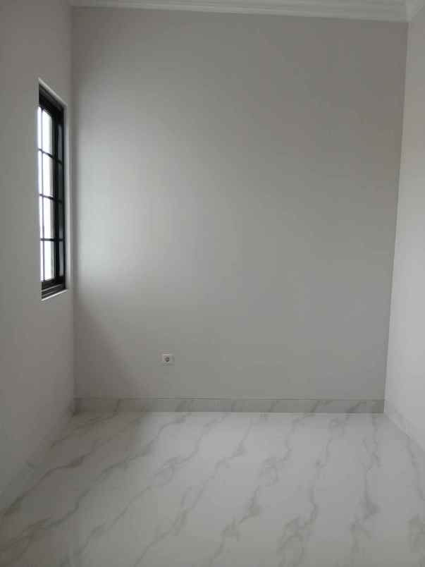 dijual rumah sukamajaya depok