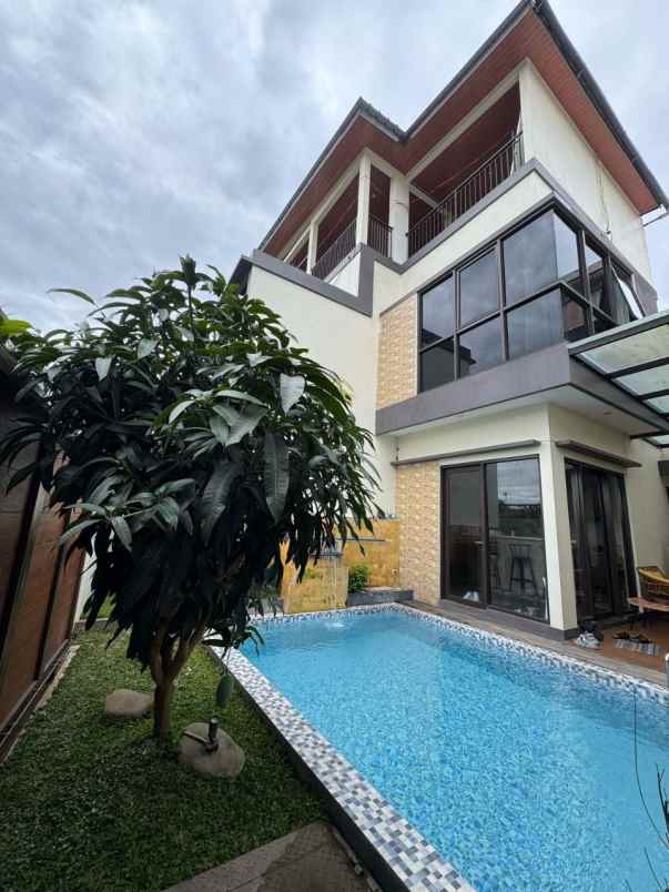 dijual rumah sukasari ciwaruga lembang