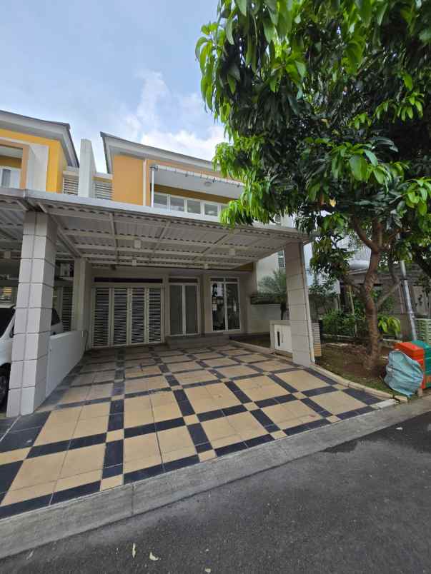 dijual rumah summarecon bekasi cluster