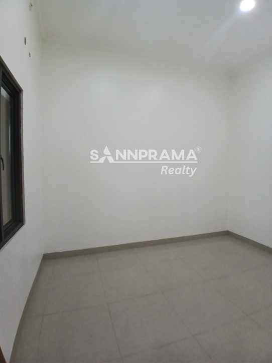 dijual rumah tanah baru