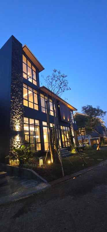 dijual rumah the eminent bsd cluster