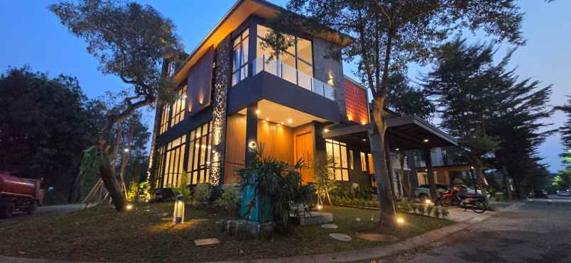 dijual rumah the eminent bsd cluster