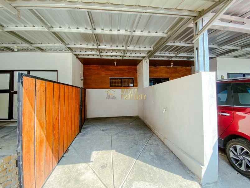 dijual rumah tlogo lot