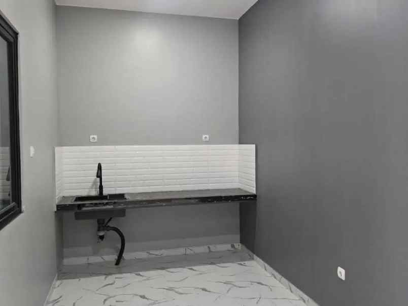 dijual rumah vila indah permai