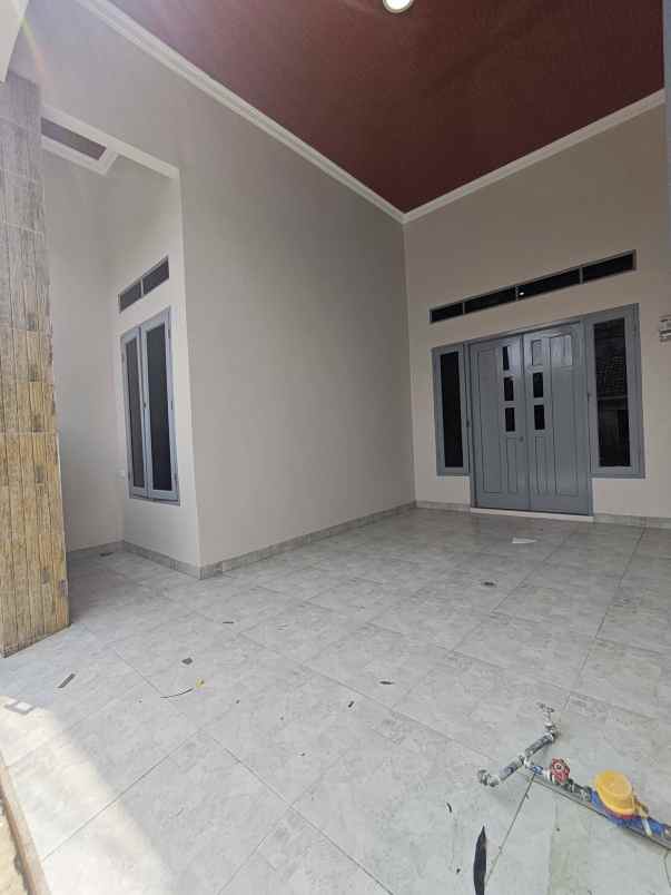 dijual rumah villa gading harapan 3