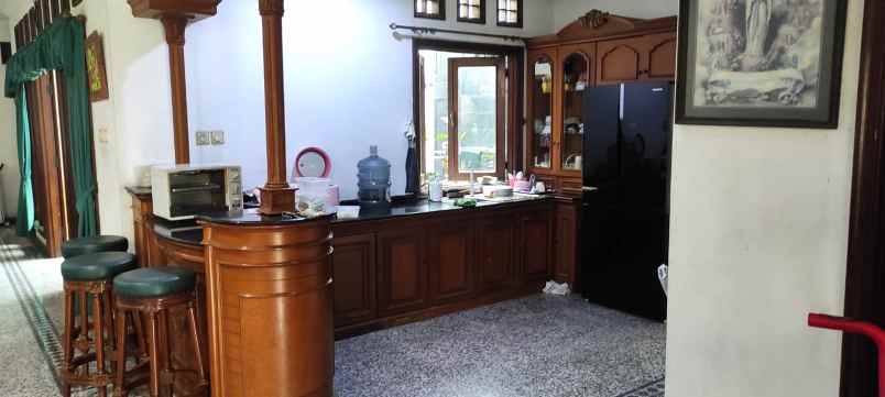 dijual rumah villa gading indah