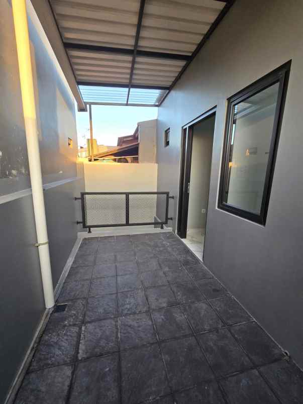 dijual rumah villa indah permai kota bekasi