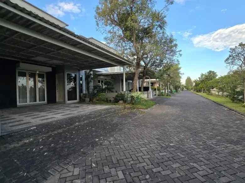 dijual rumah wisata bukit mas cluster louvre surabaya