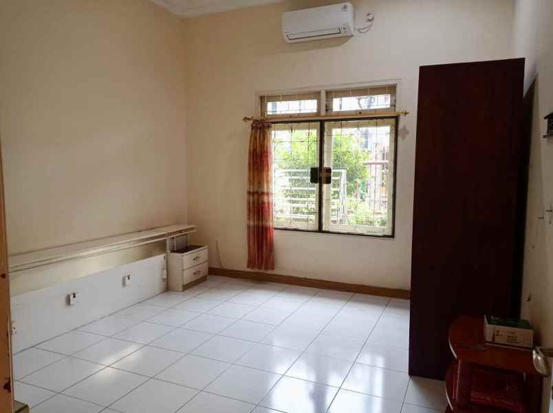 dijual rumah wisma mukti