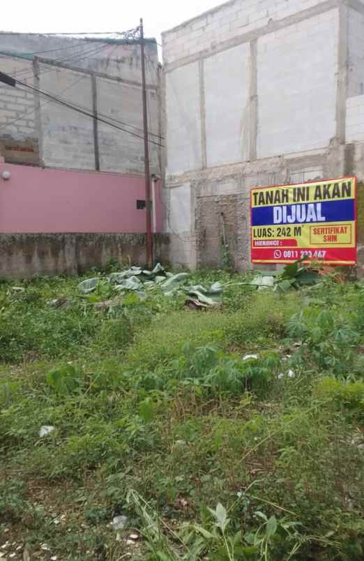 dijual tanah 242 m2