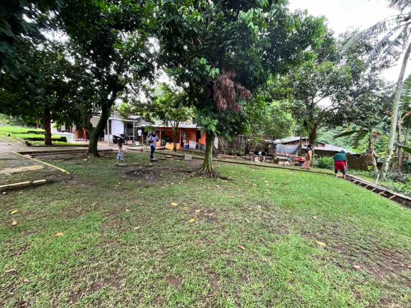 dijual tanah beserta bangunan bisa untuk komersil