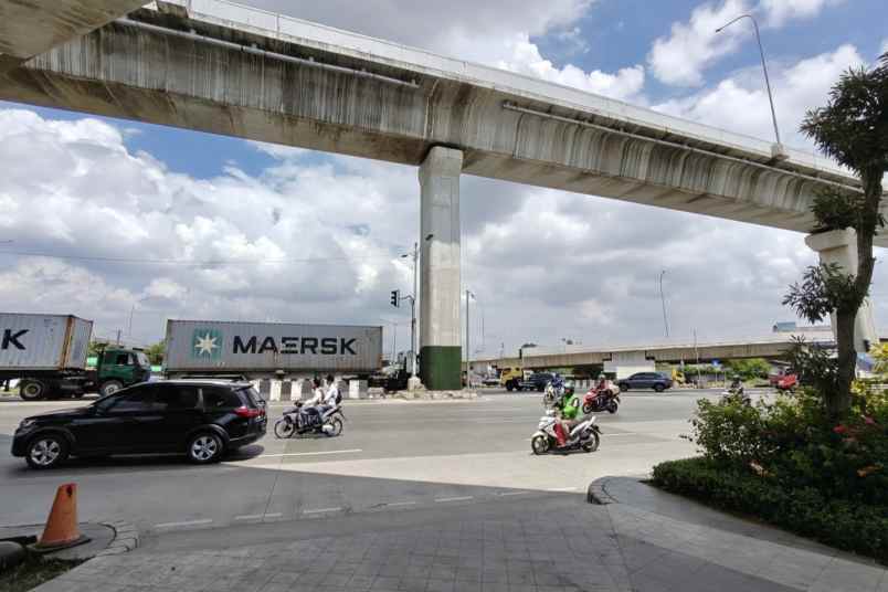 dijual tanah jalan raya bekasi cakung