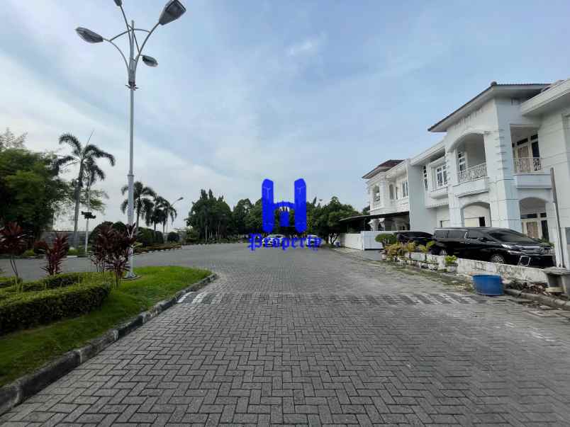 dijual tanah komplek mutiara residence
