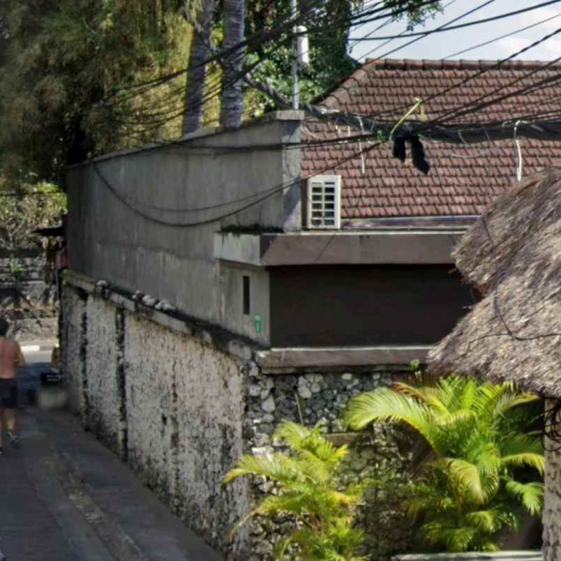 dijual tanah oberoi kerobokan