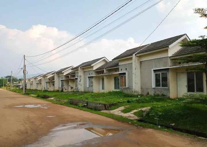 dijual villa klapanunggal bogor