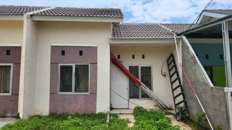 dijual villa klapanunggal bogor