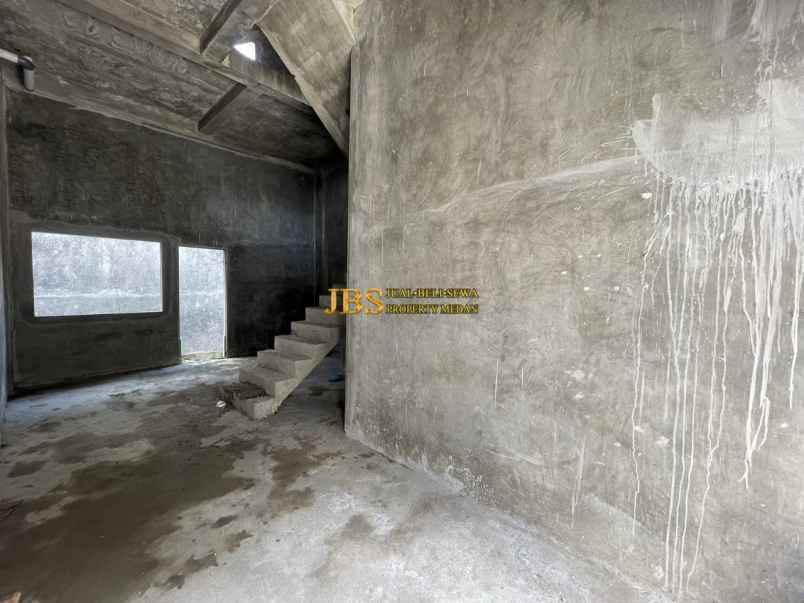 dijual villa komplek cemara houston