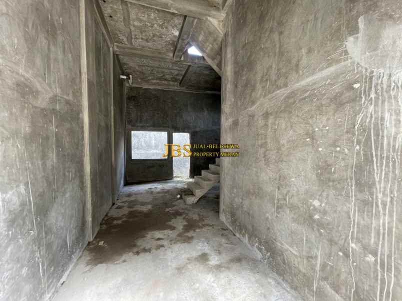 dijual villa komplek cemara houston