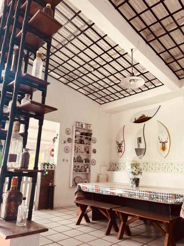 dijual villa sukatani cianjur