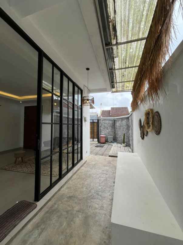 dijual villa villa aktif kota batu