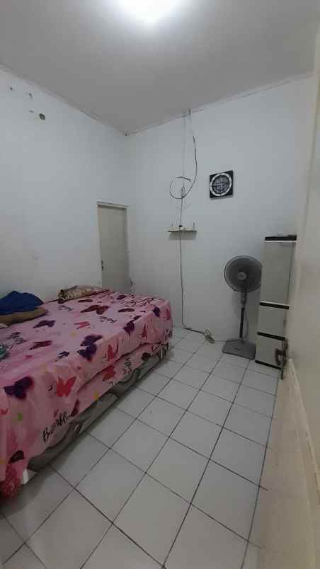 diover kredit rumah di perumahan pesona sepang ciracas