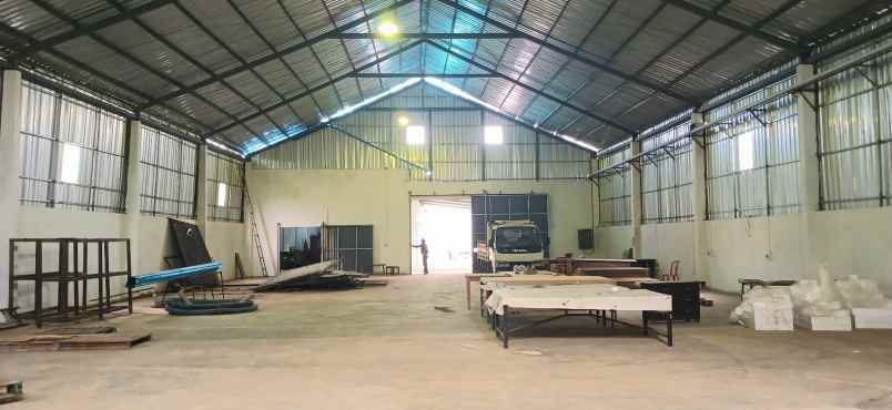 disewakan gudang 1000 m2 di tabanan bali