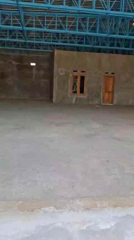 disewakan gudang di jombang