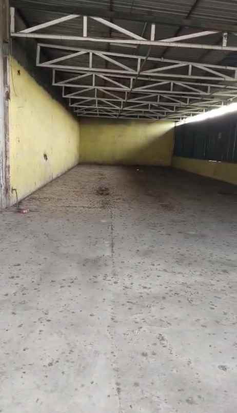 disewakan gudang di jombang
