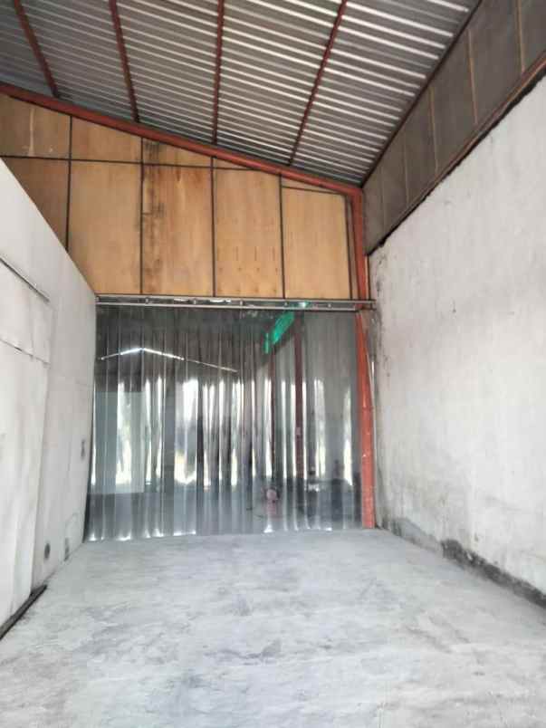 disewakan gudang di sragen