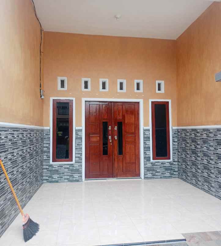 disewakan kost kelurahan mrican rt 04 rw